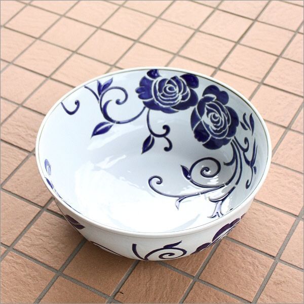 陶器の深型水盤