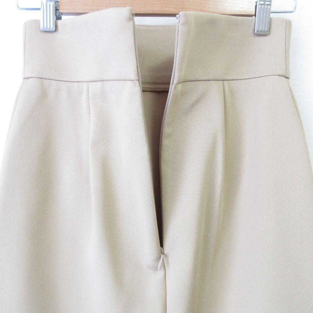 24SS BEIGE