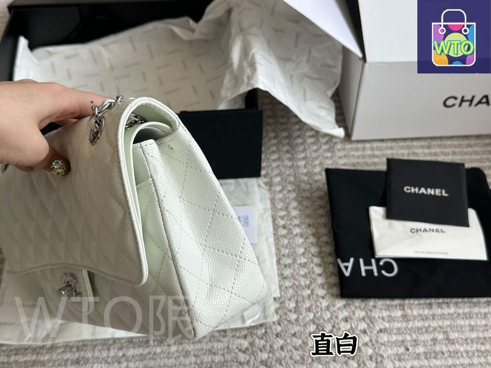 サマーセール‼️【ときめく美しさ‼️エレガント‼️】CHANEL ハンドバッグ 今日特価】Chanel Calfskin CF Series Quilted Bag ～エレガント