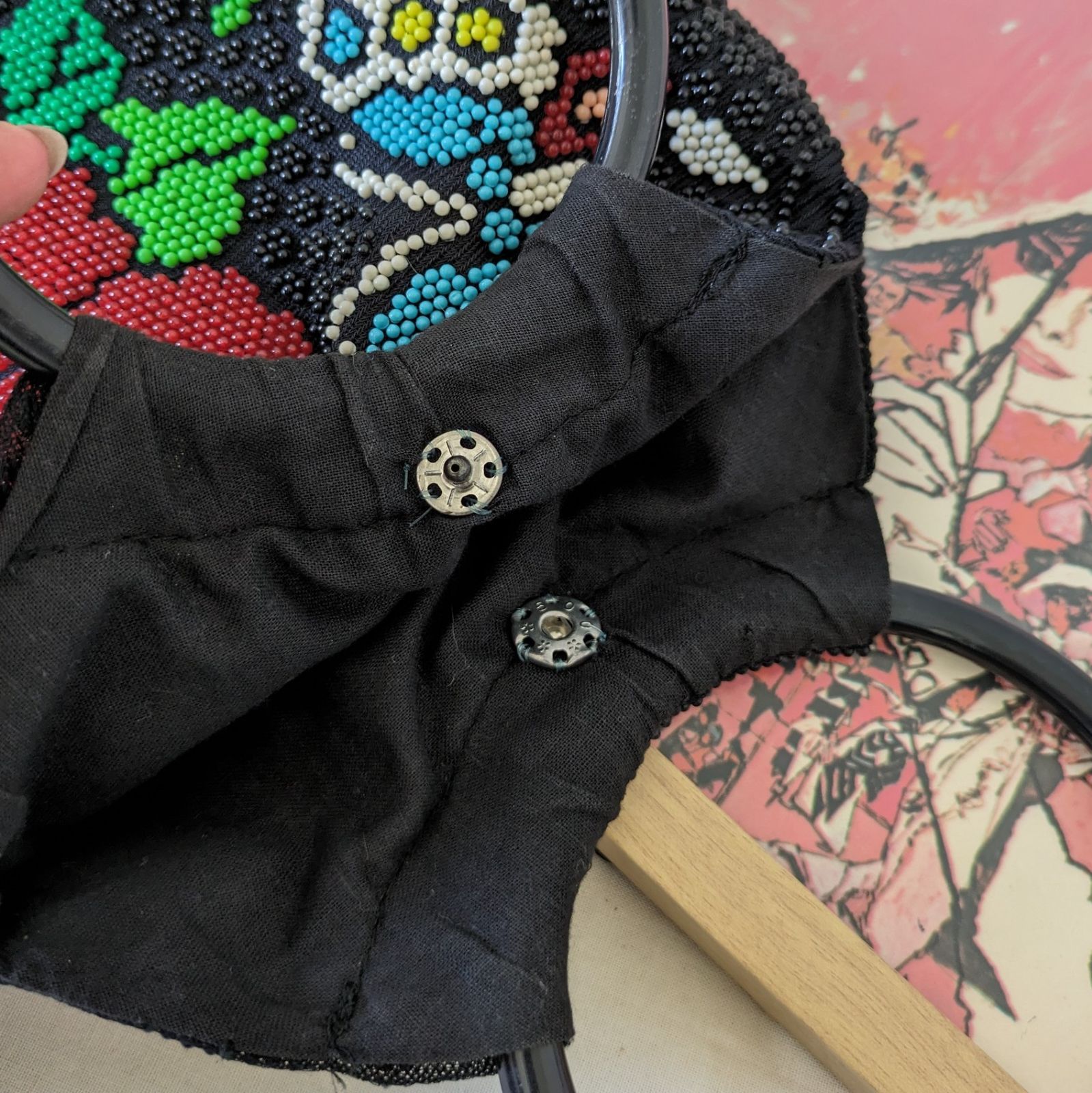 ビンテージ】 花と蝶々 ビーズバッグ 黒 used レディース古着 - メルカリ