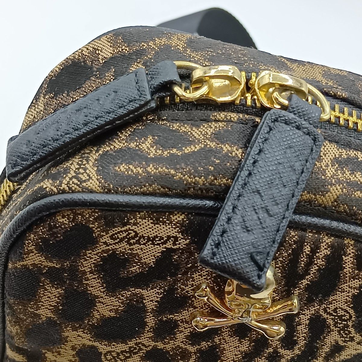 roen ロエン ボディーバッグ レオパード スカル