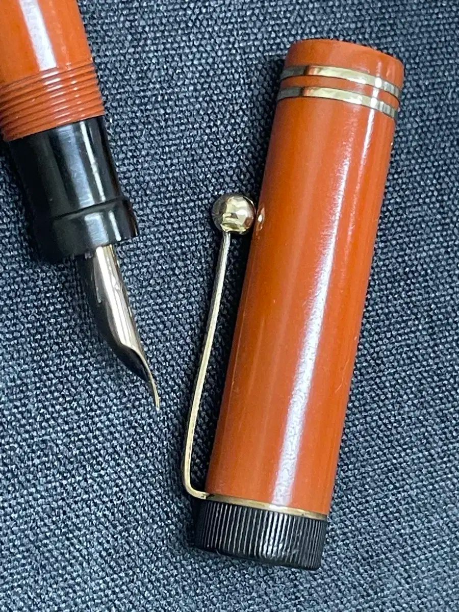 デュオフォールド