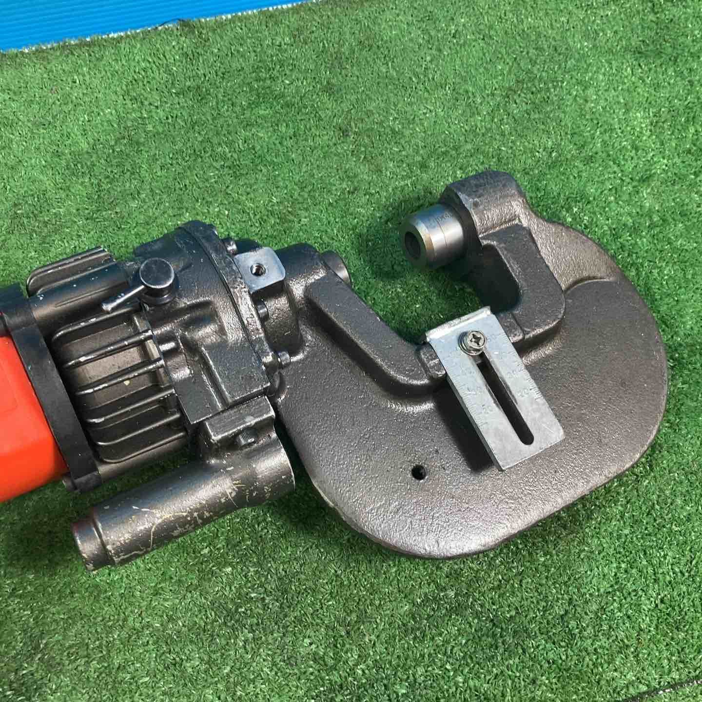 育良精機
