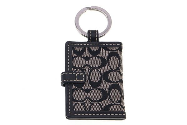 コーチ キーリング シグネチャー ミニフォトケース 中古 - メルカリ