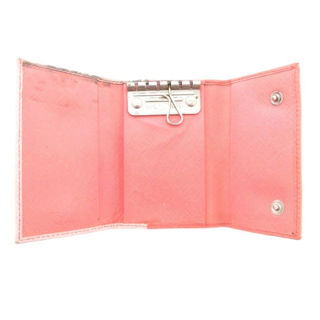 【新品・未使用】PRADA プラダ ピンクベージュ レザー キーケース 箱付き プラダ PRADA TORY BURCH キーケース 二つ折り財布 ロゴ ピンク