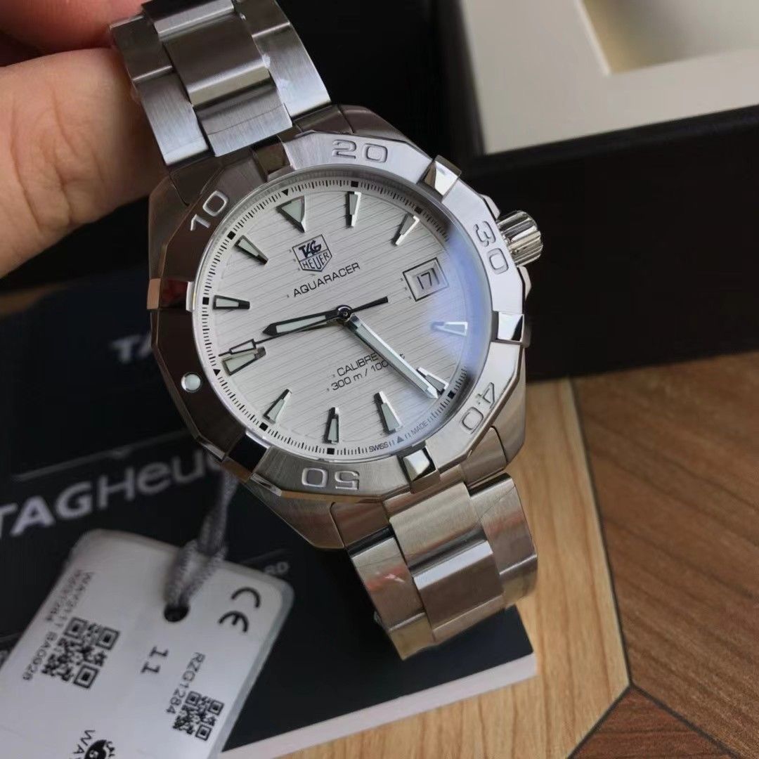 TAG Heuer Aquaracer タグホイヤー アクアレーサー