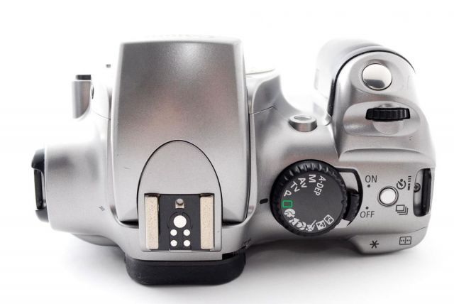 【ナカムラ】Canon EOS デジタル一眼レフカメラとレンズ2本セット 格安レンタル] CANON EOS 80D ダブルズームレンズキット 一眼