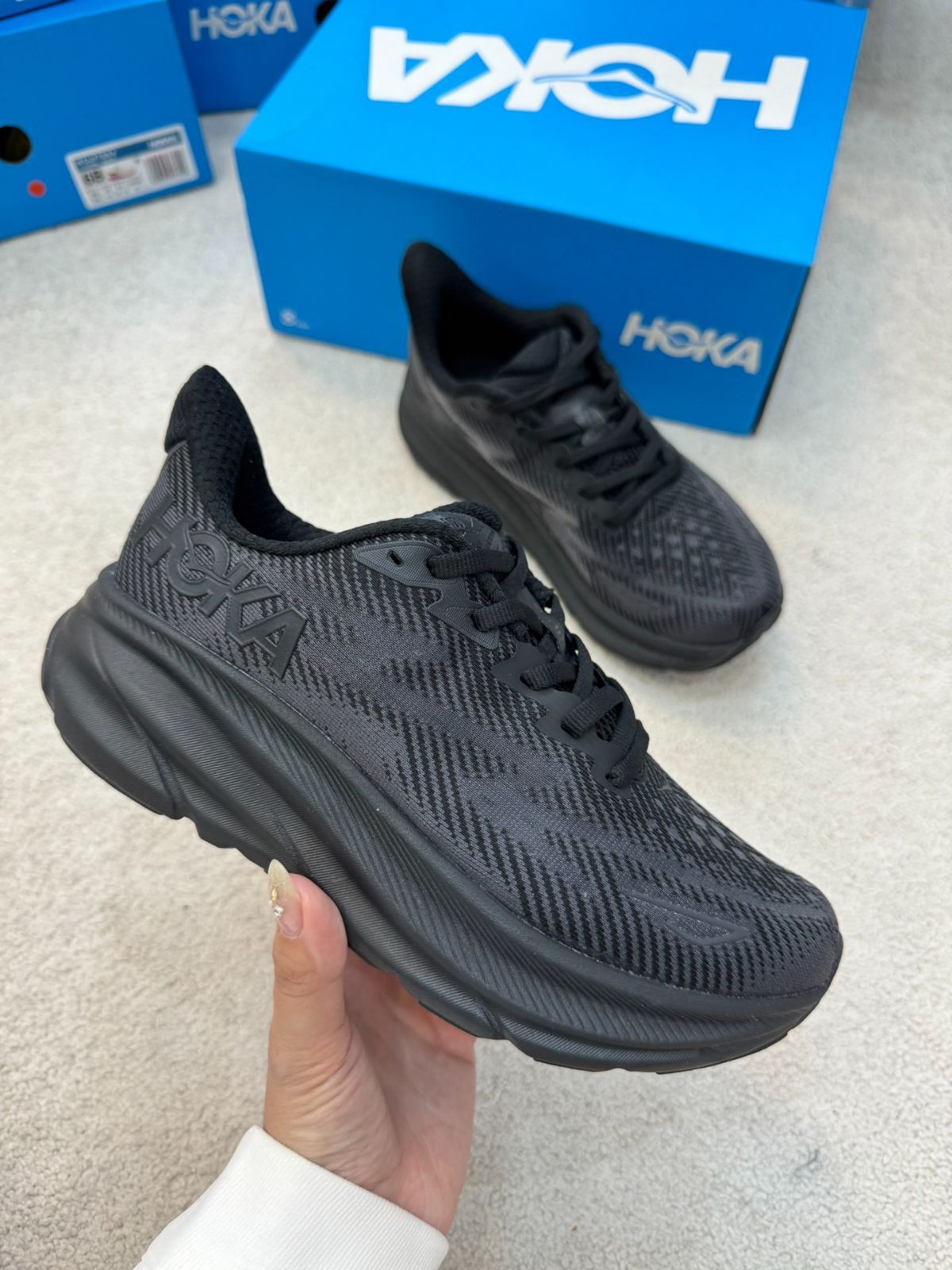 【新品】HOKA ホカ CLIFTON9 クリフトン9 ブラック