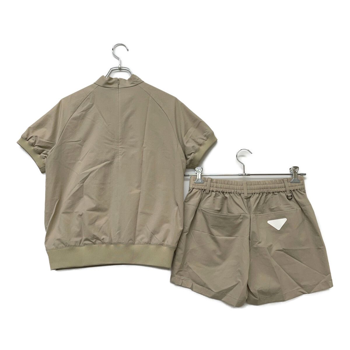 UNITED ARROWS - coco 中古 ユナイテッドアローズ UNITED ARROWS レディース セットアップ L ベージュ 半袖モックネック×ショートパンツ 中古 レディース ユナイテッドアローズ UNITED ARROWS