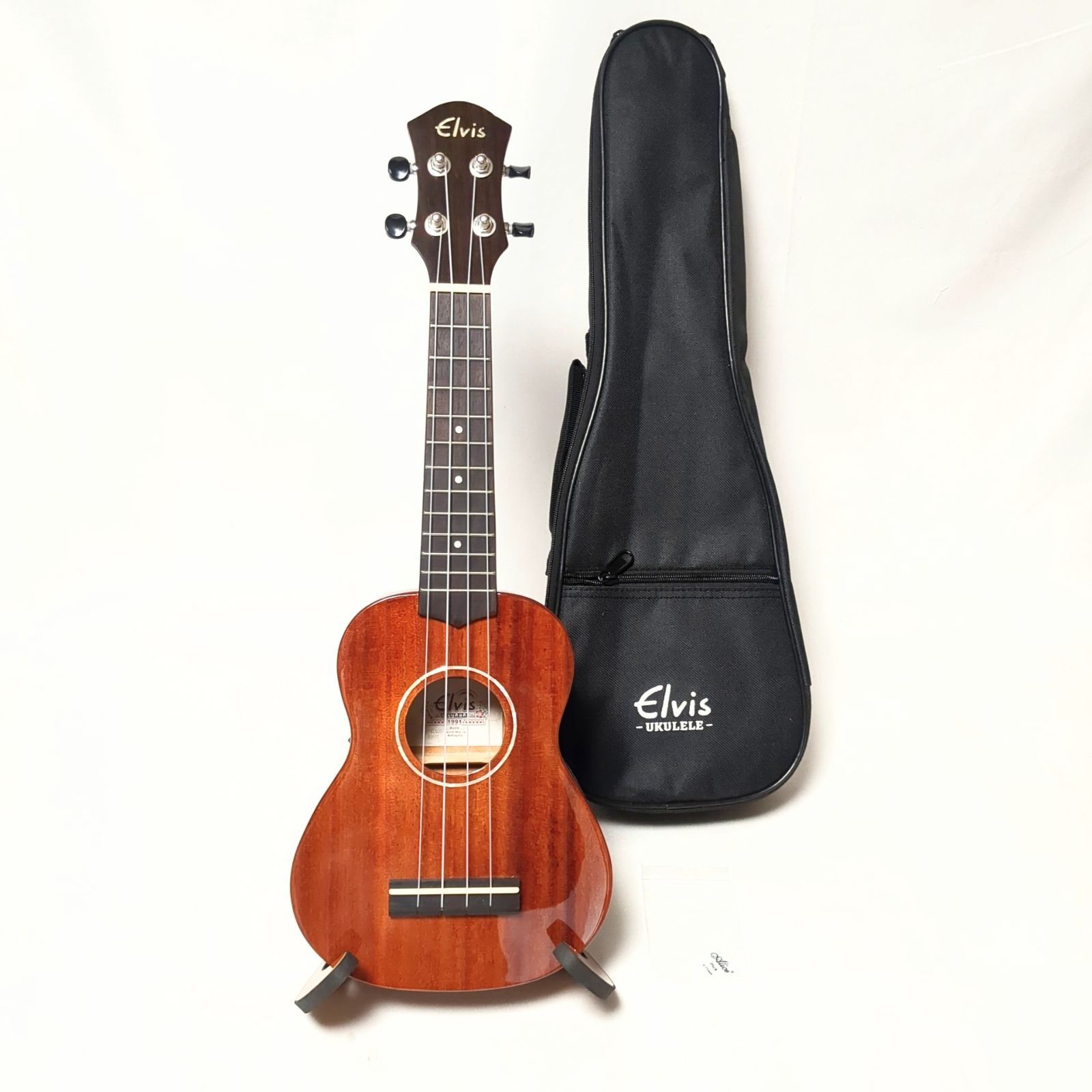 ウクレレ　Elvis