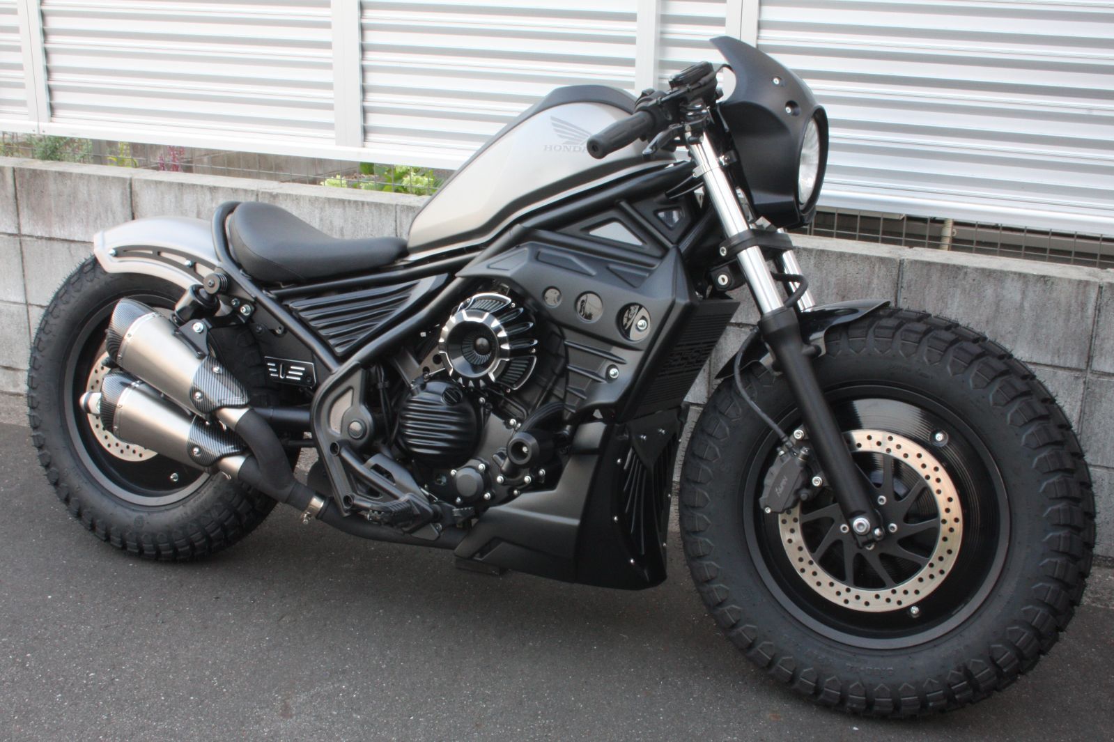 ダミーエアクリーナー