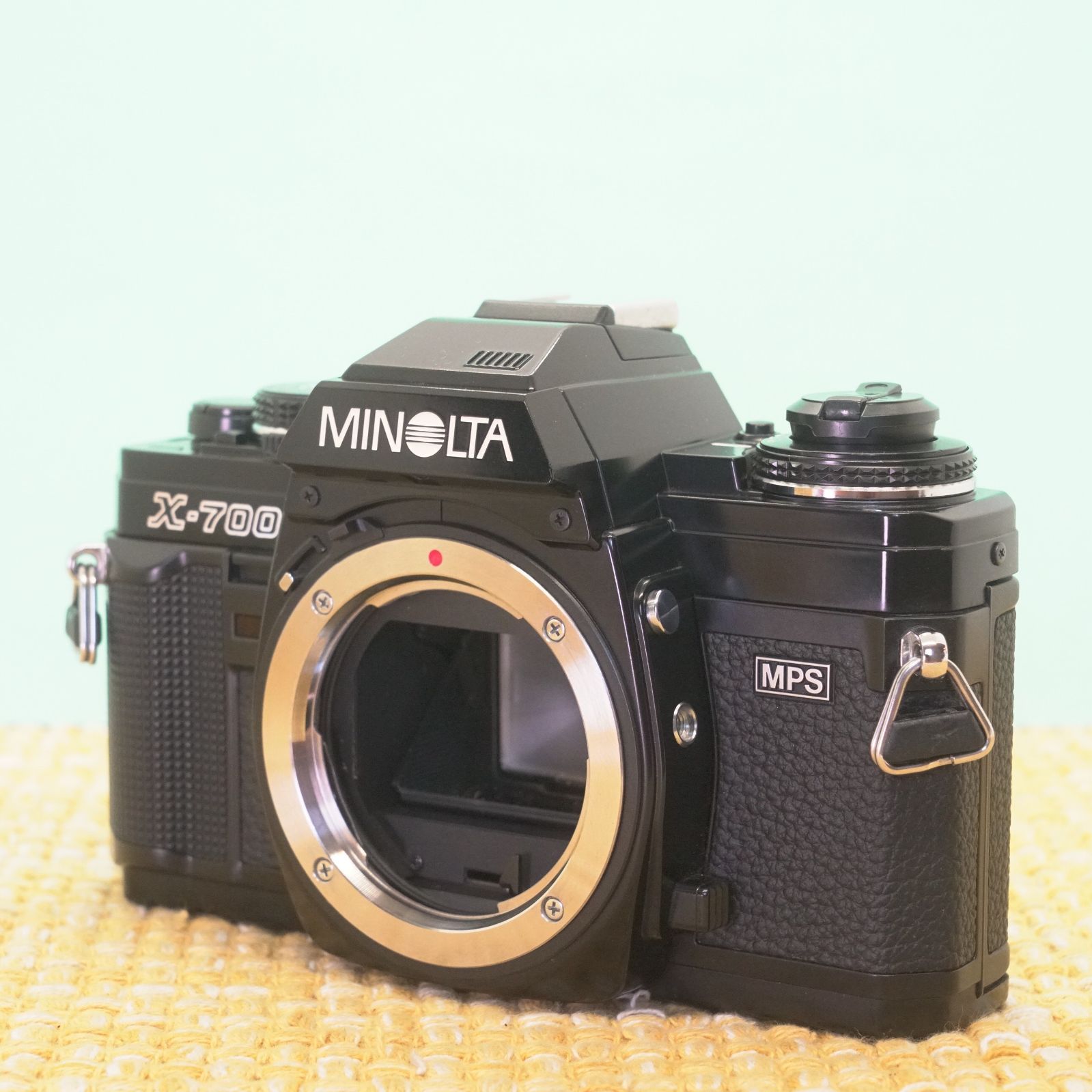 ピンク・ブルー 完動品◎MINOLTA ミノルタ New X-700 ボディ