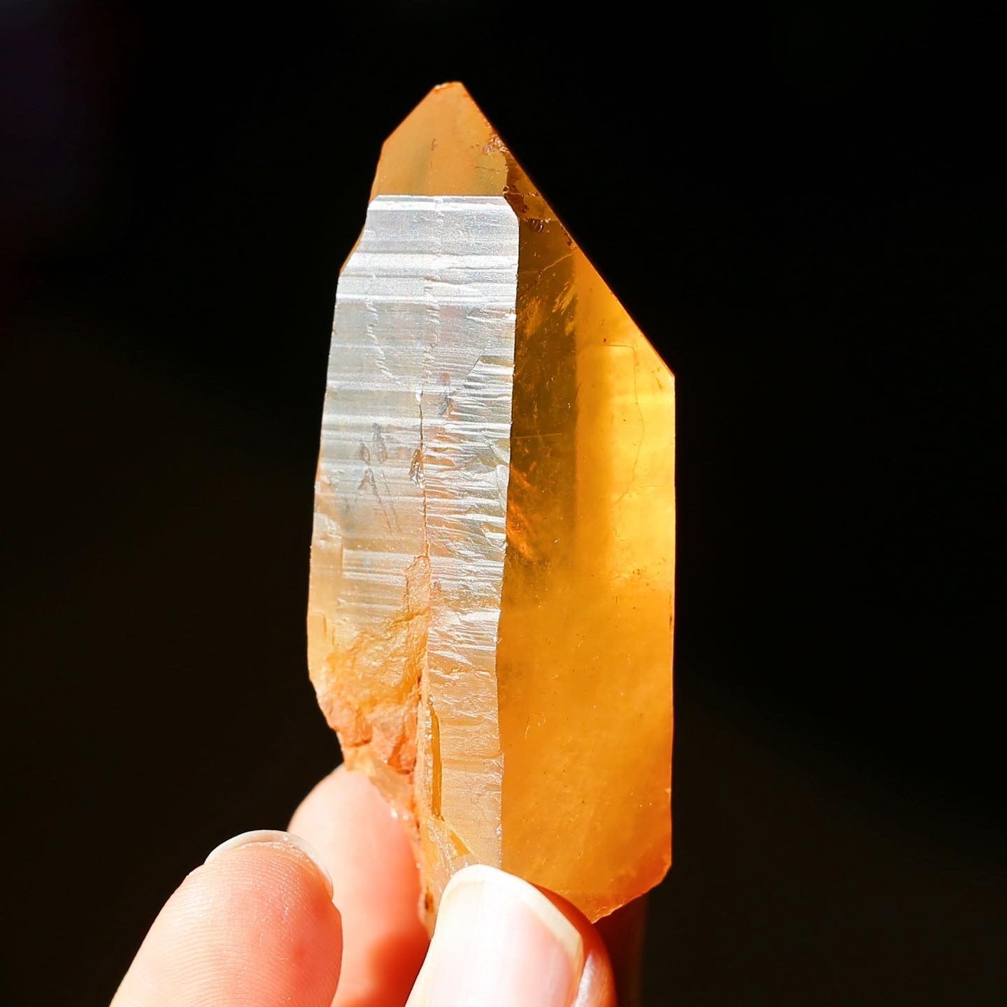 タンジェリンクォーツ 蜜柑水晶 天然石 水晶 鉱物 一点物 健康 【公式