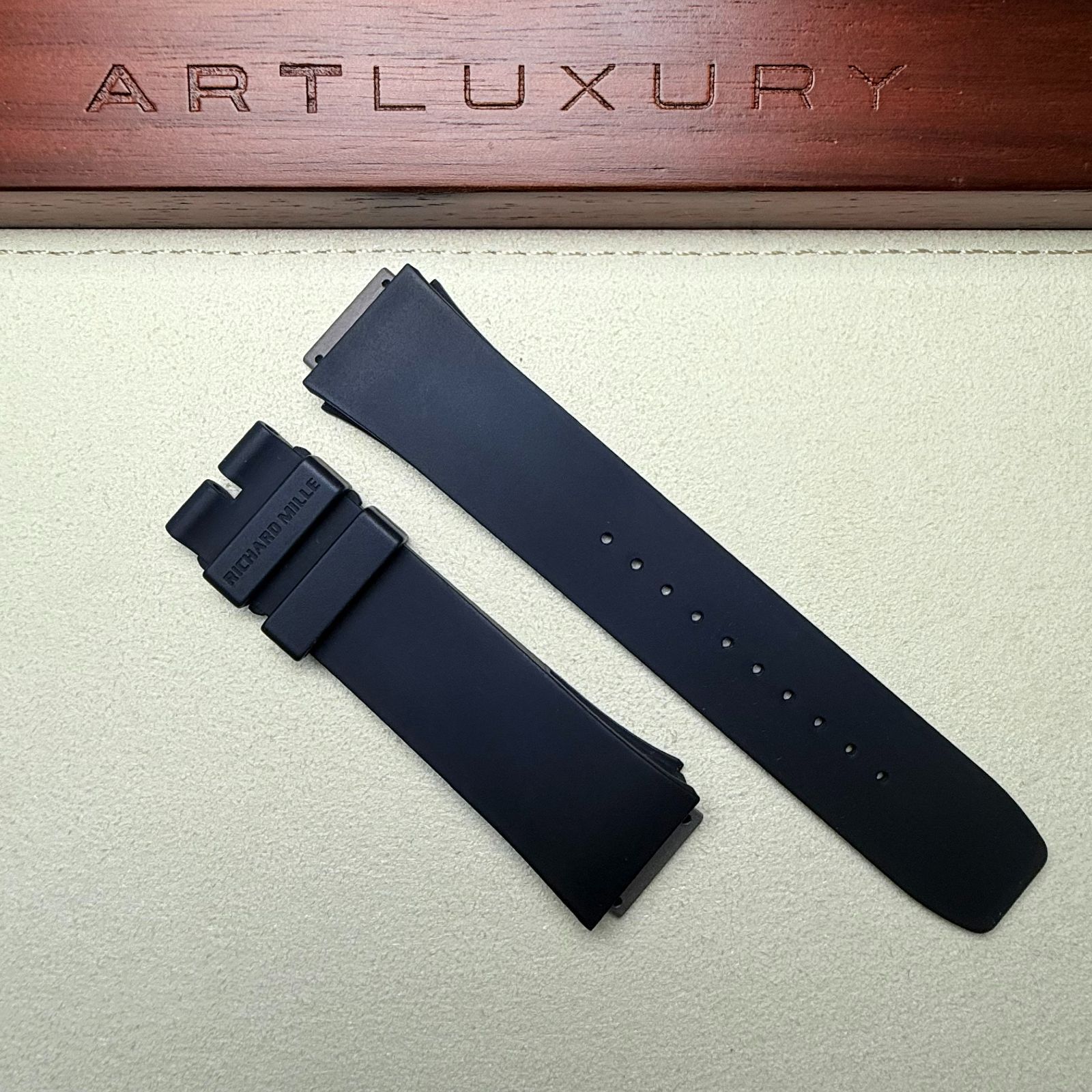 リシャールミル ラバーストラップ ベルト RM07 RUBBER STRAP BLACK M