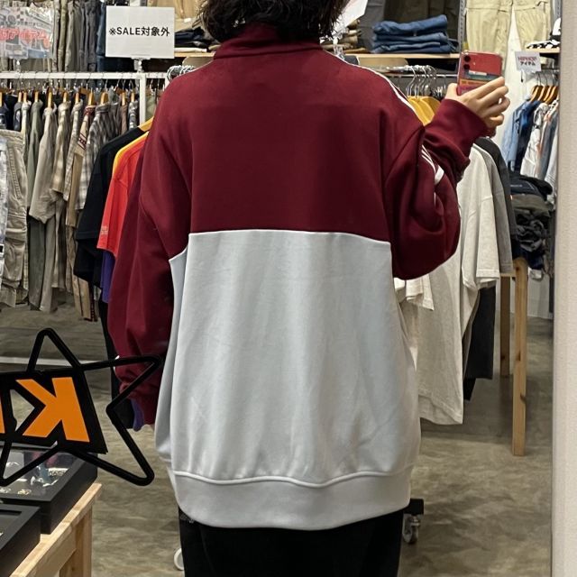 アディダス トラックジャケット