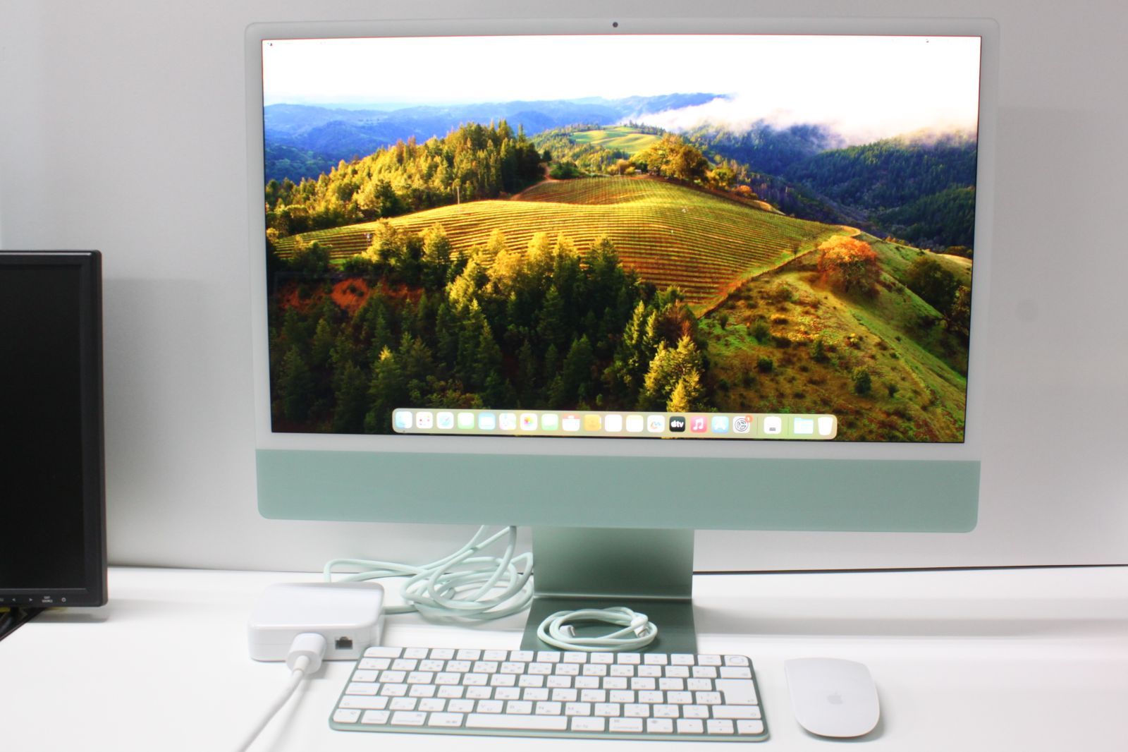 iMac 24インチ M1 2021 256GB|16GB MGPH3J|A