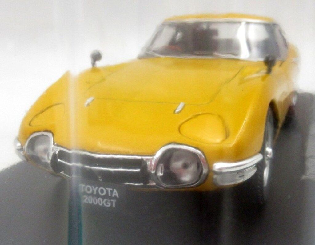 アシェット　1/24国産名車コレクション　204 トヨタ2000GTゴールド 名車「トヨタ2000GT」の1/24ミニチュア 「国産名車コレクション