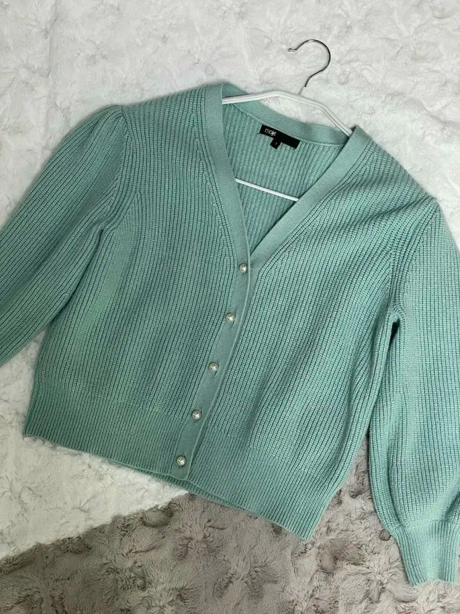 マージュ パールボタン ニットカーディガン