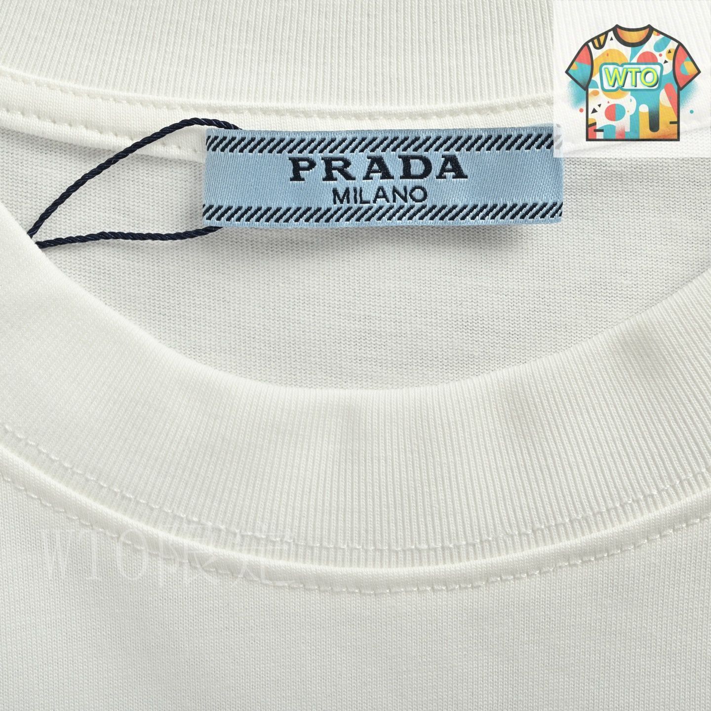 レアPRADAプラダパンツ　刺繍 202007061836412.jpg