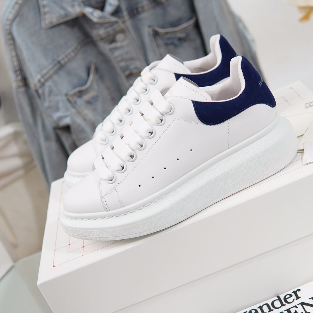 ALEXANDER MCQUEEN ホワイト スニーカー　厚底　36 ALEXANDER MCQUEEN ホワイト スニーカー 厚底 36 Alexander