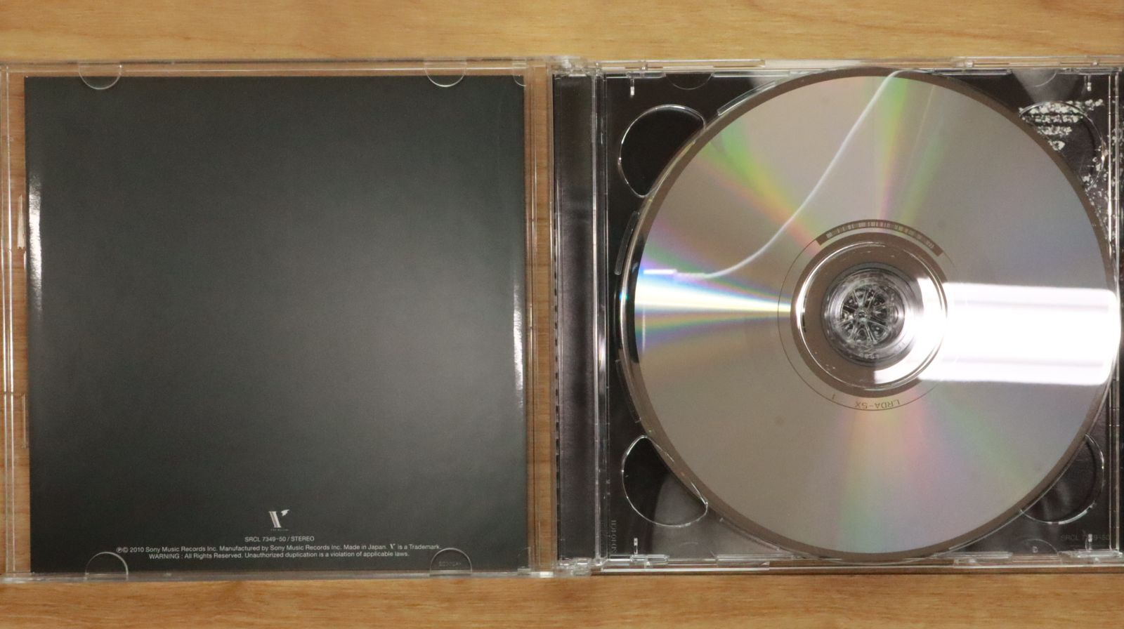 ガゼット、シングル、アルバム、DVDセット 国内盤CD☆ザ・ガゼット/the GazettE□ SHIVER(初回生産限定盤