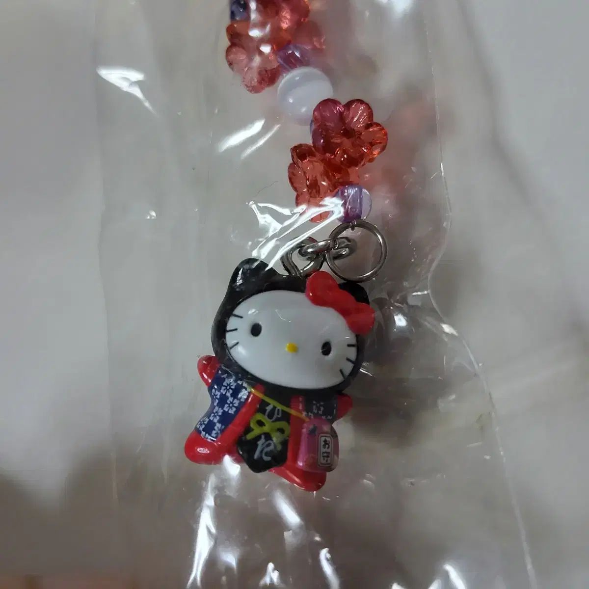 ハローキティ（HELLO KITTY） 飛 限定 さるぼぼ キティ
