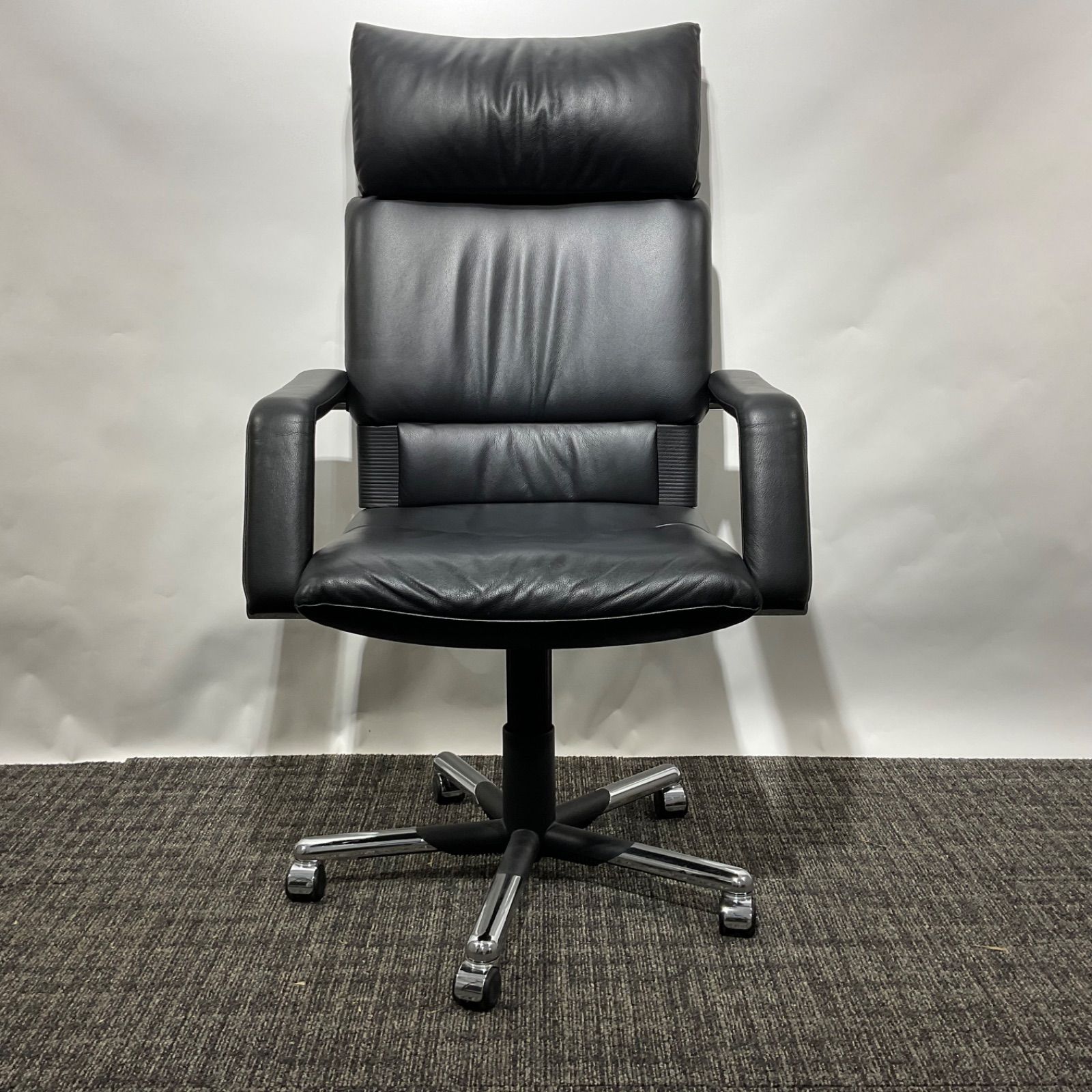 美品 vitra ヴィトラ　イマーゴ　総本革　レザー　デスクチェア　高級　モダン vitra ヴィトラ Imago イマーゴ チェア 本革 レザーチェア 高級