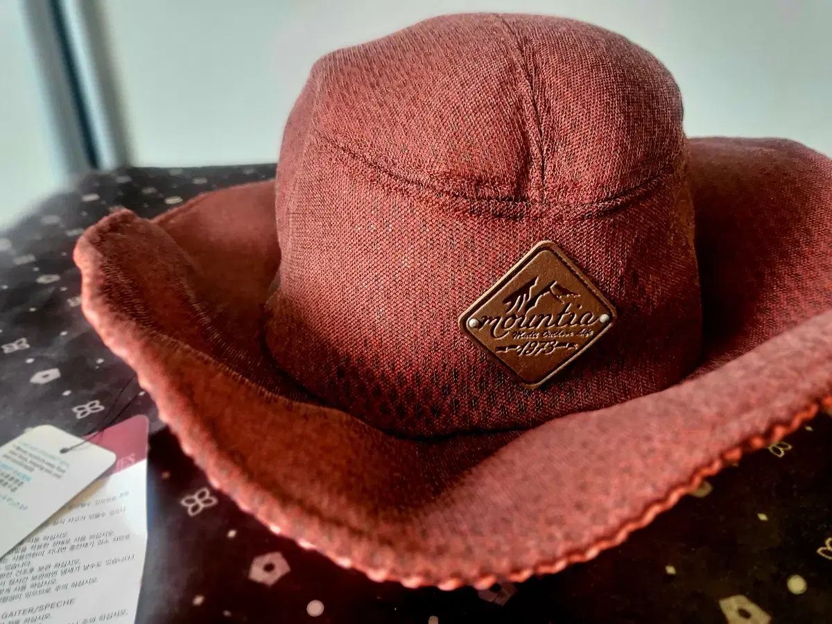 美品 2024SS マークアンドロナ Lex Metro Hat ユニセックス U-NEXTで大