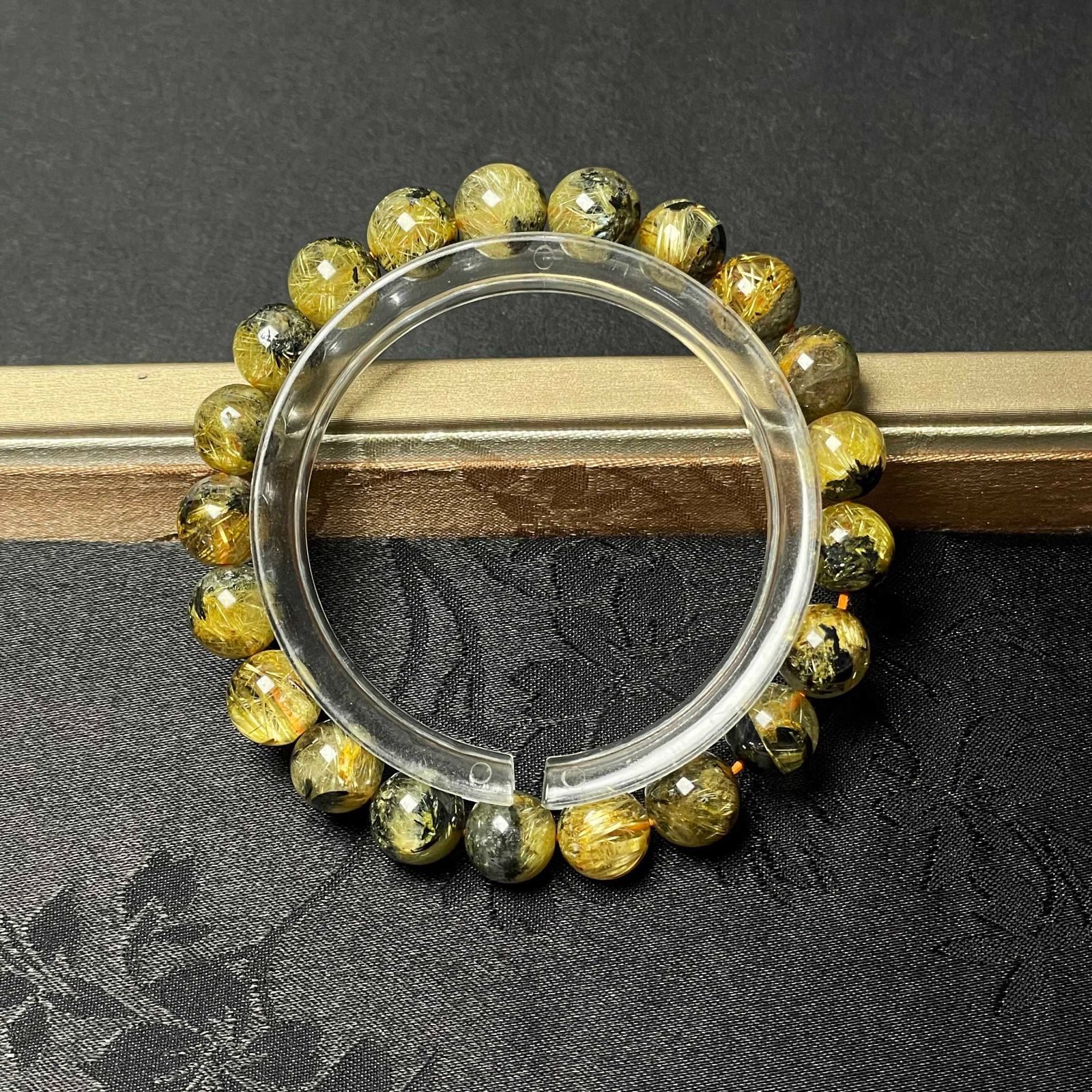 貴重 EU製太陽花タイチンルチル黄金針水晶 金運 開運 ゴールド