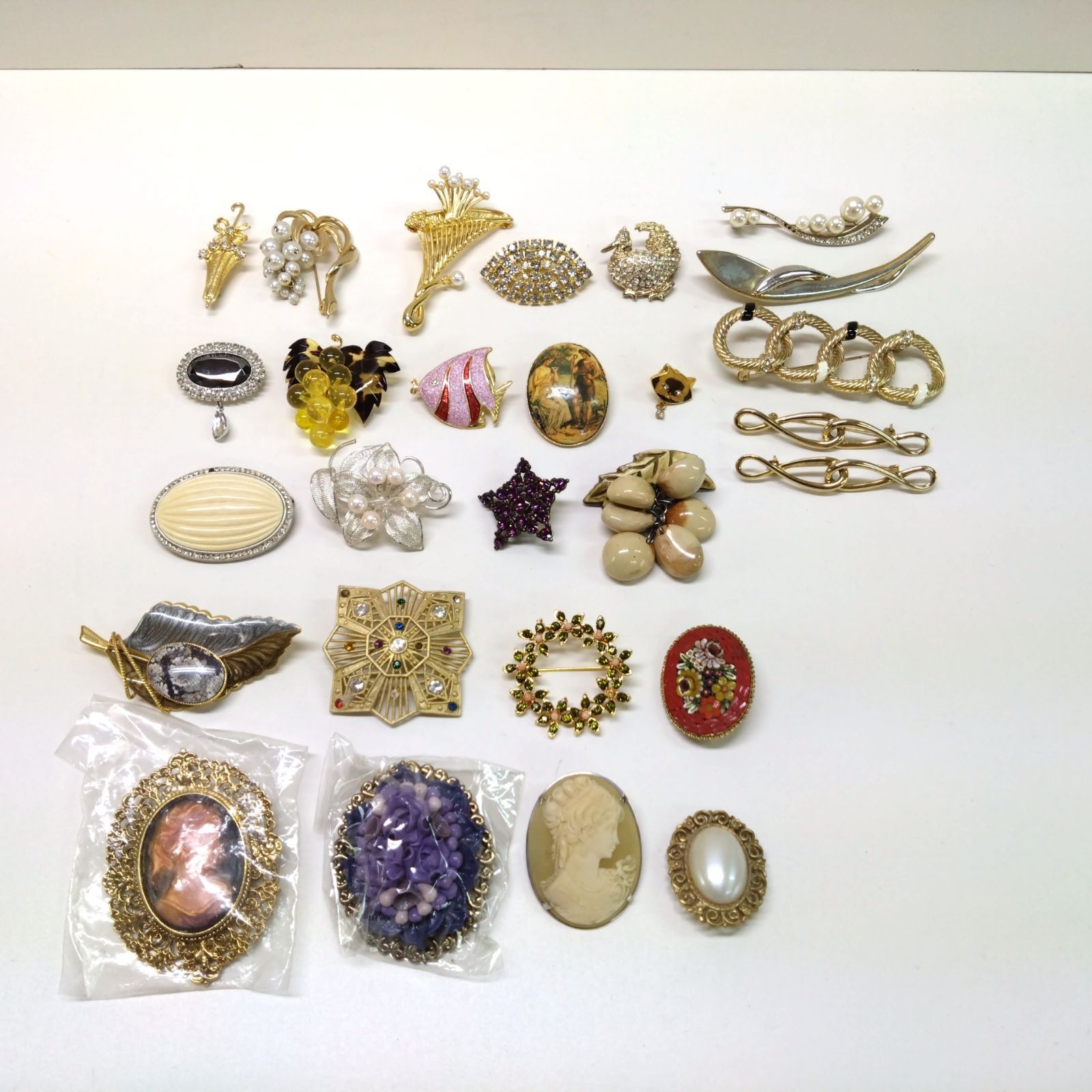 【在庫処分】イミテーションアクセサリー約2.3+3＝約5.3kgまとめ売り 528 アクセサリー まとめ売り イミテーションアクセサリー