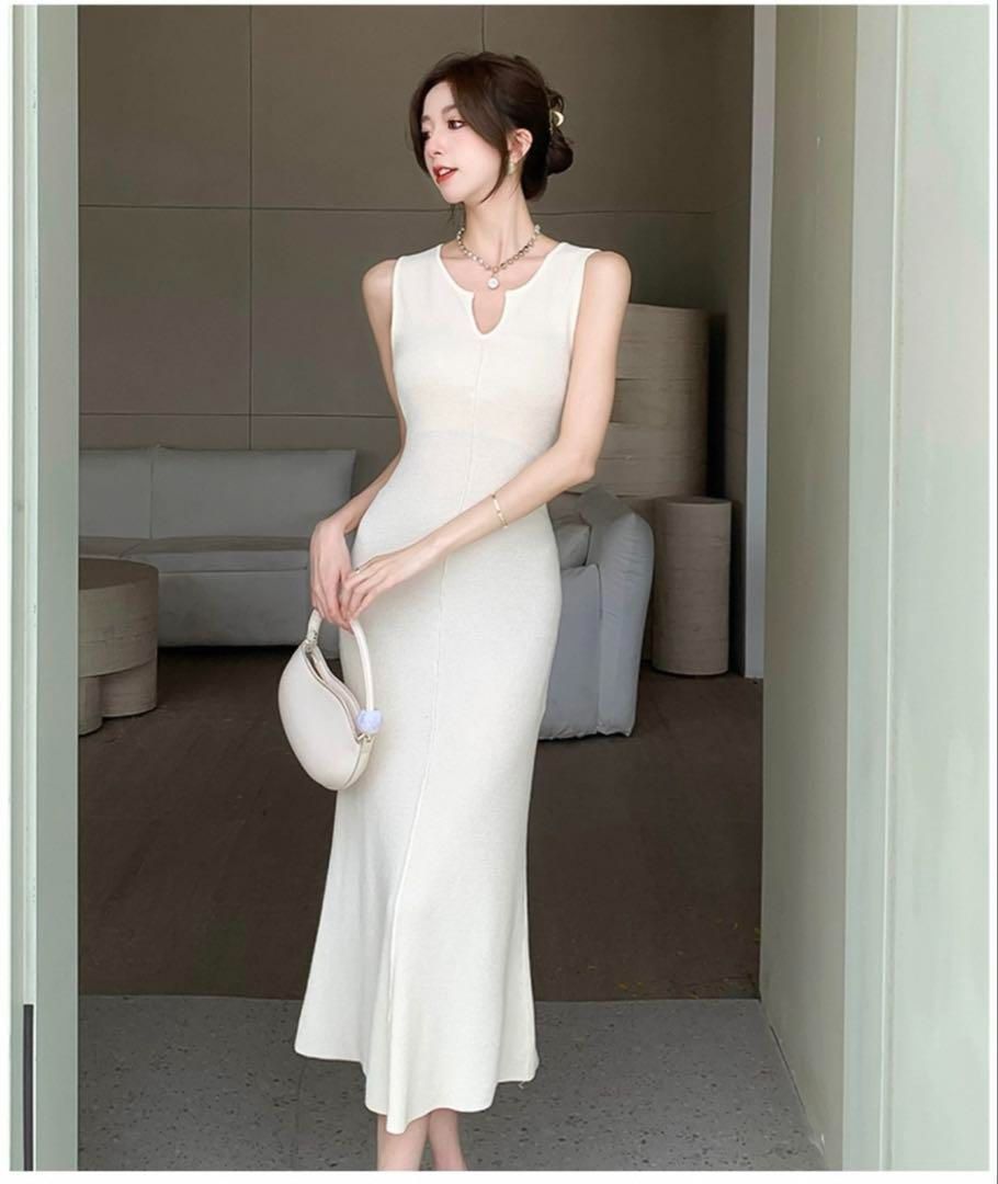 春のお出かけに 着痩せノースリーブロングドレス