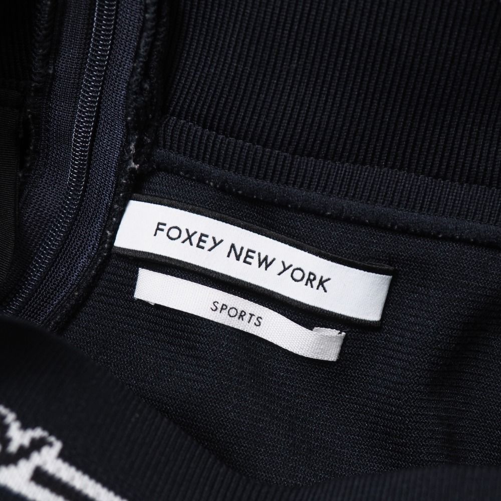 FOXEY フォクシー ミニスカート サイズ40 リブロゴ タック 無地  