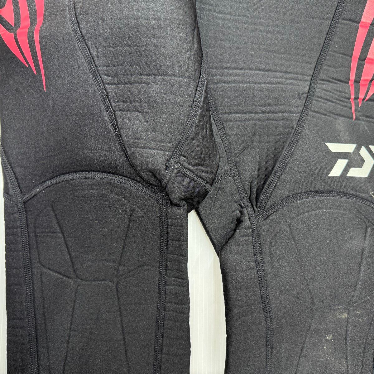 25 鮎パンチングタイツ