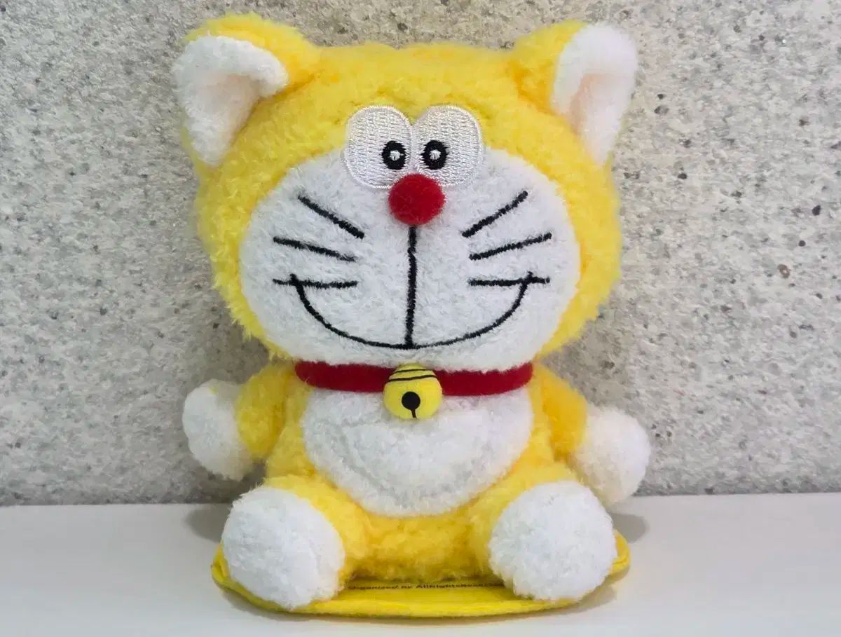 ノルモン ピタット 人形 送ります