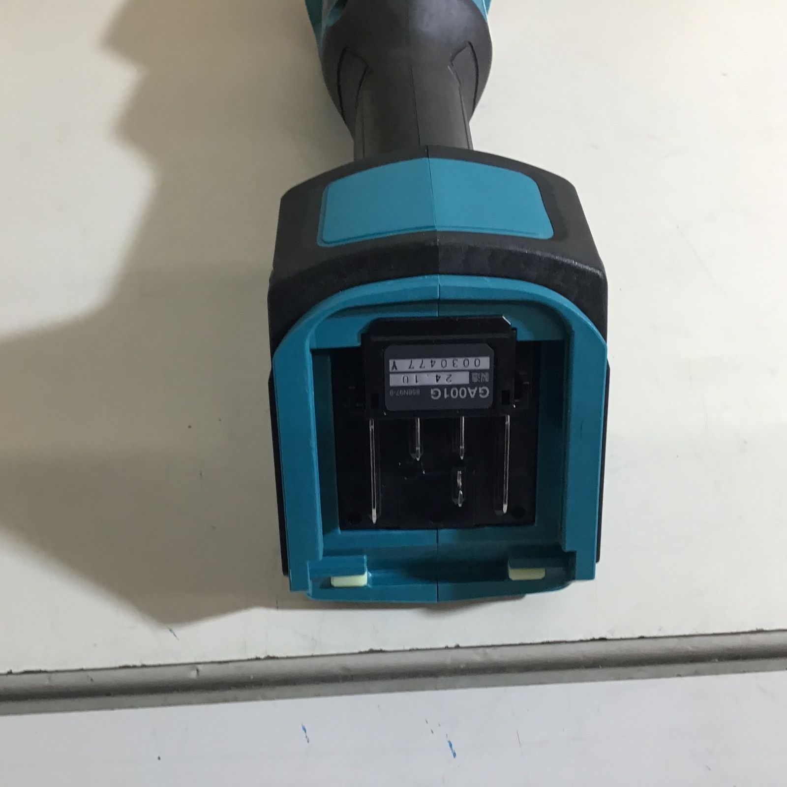40V 100mmコードレスディスクグラインダ