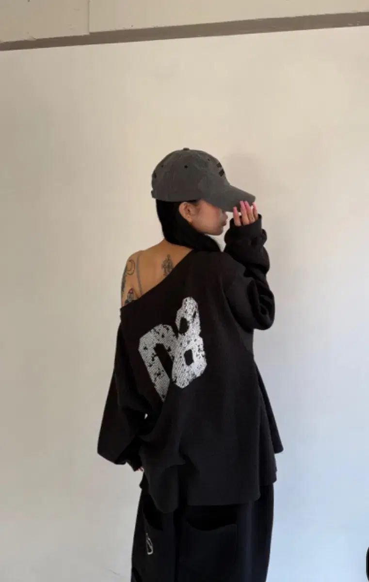 THE MYSTERIOUS HOTEL ザ ミステリアス ホテル ワッフルスリーブ チャコール