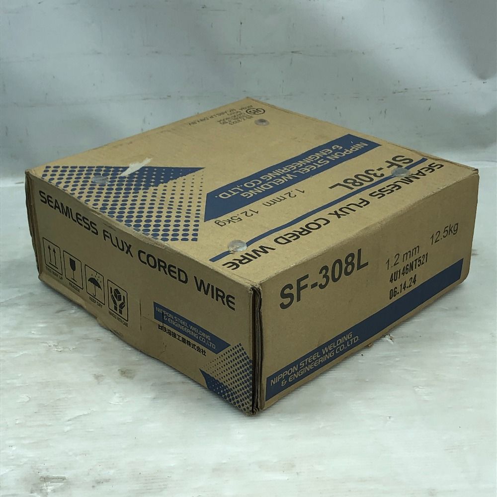 ◇◇日鉄 工具関連用品 ステンレス用フラックス入りワイヤー 未使用品(S) SF-308L グレー