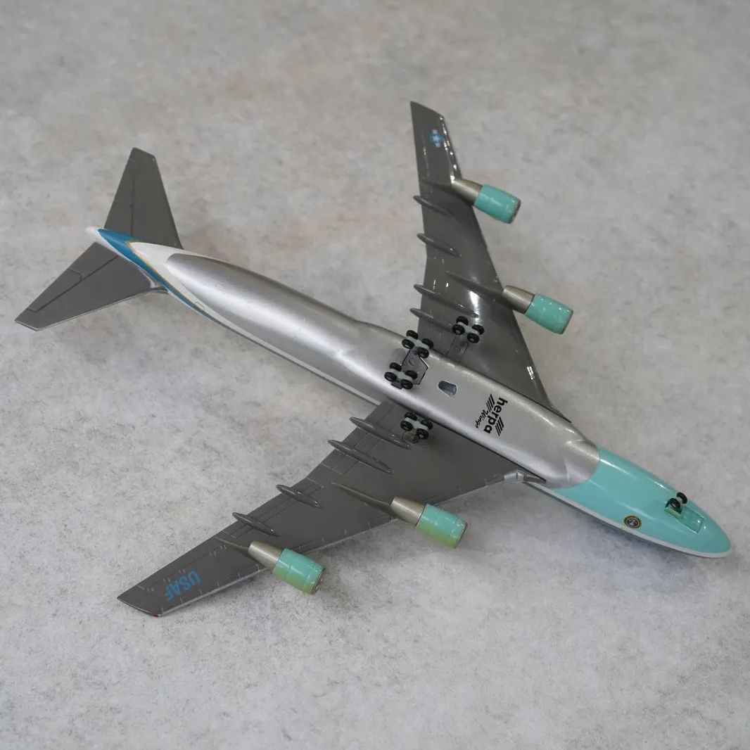 Herpa Wings製（ヘルパウィングス） 1/400 アメリカ大統領専用機 エア