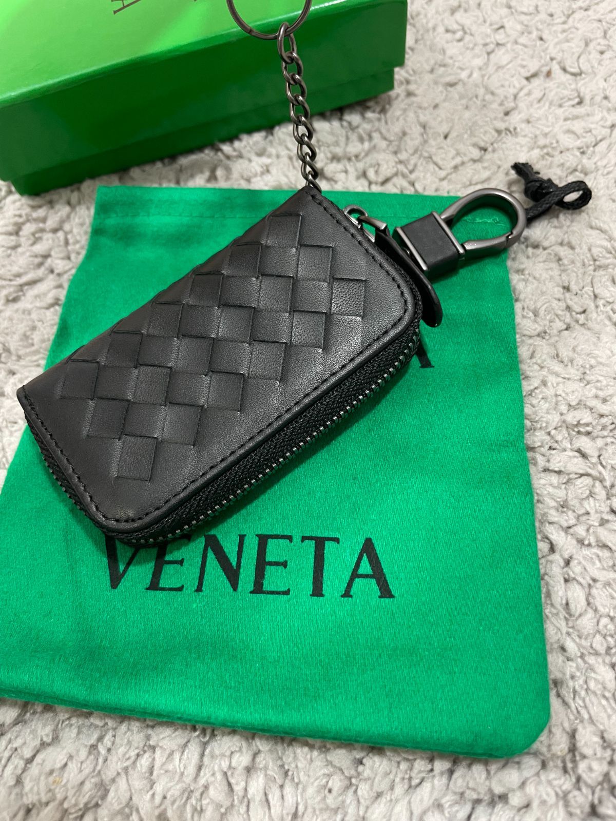 早い者勝ち！BottegaVeneta ボッテガヴェネタ キーホルダー バッグチャーム