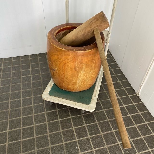 配送不可 現地引取のみ リユース品 木臼 杵 セット Ⓒ