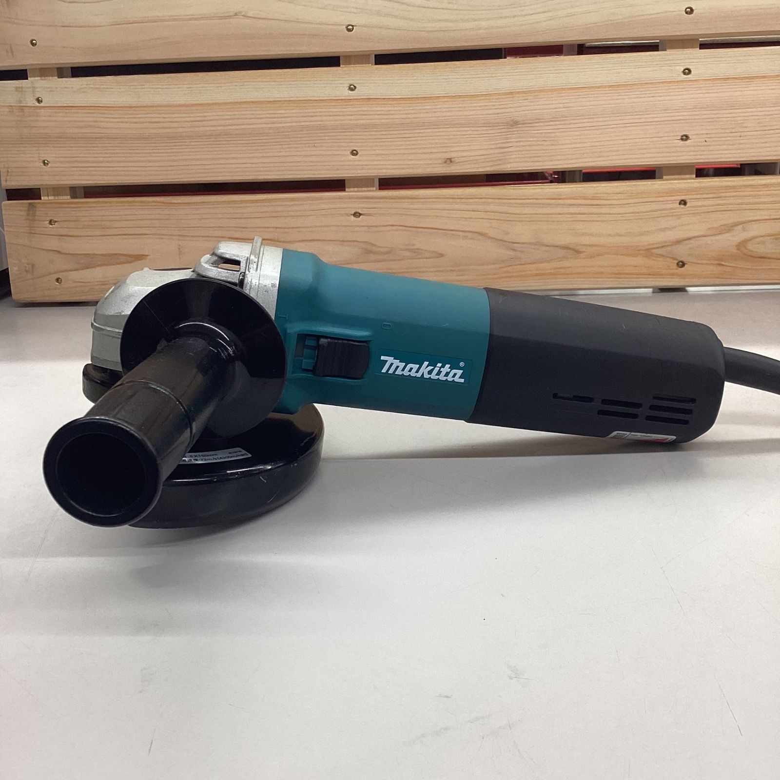 〇 マキタ(makita) 150mm電子ディスクグラインダ 9566CV 【東大和店 
