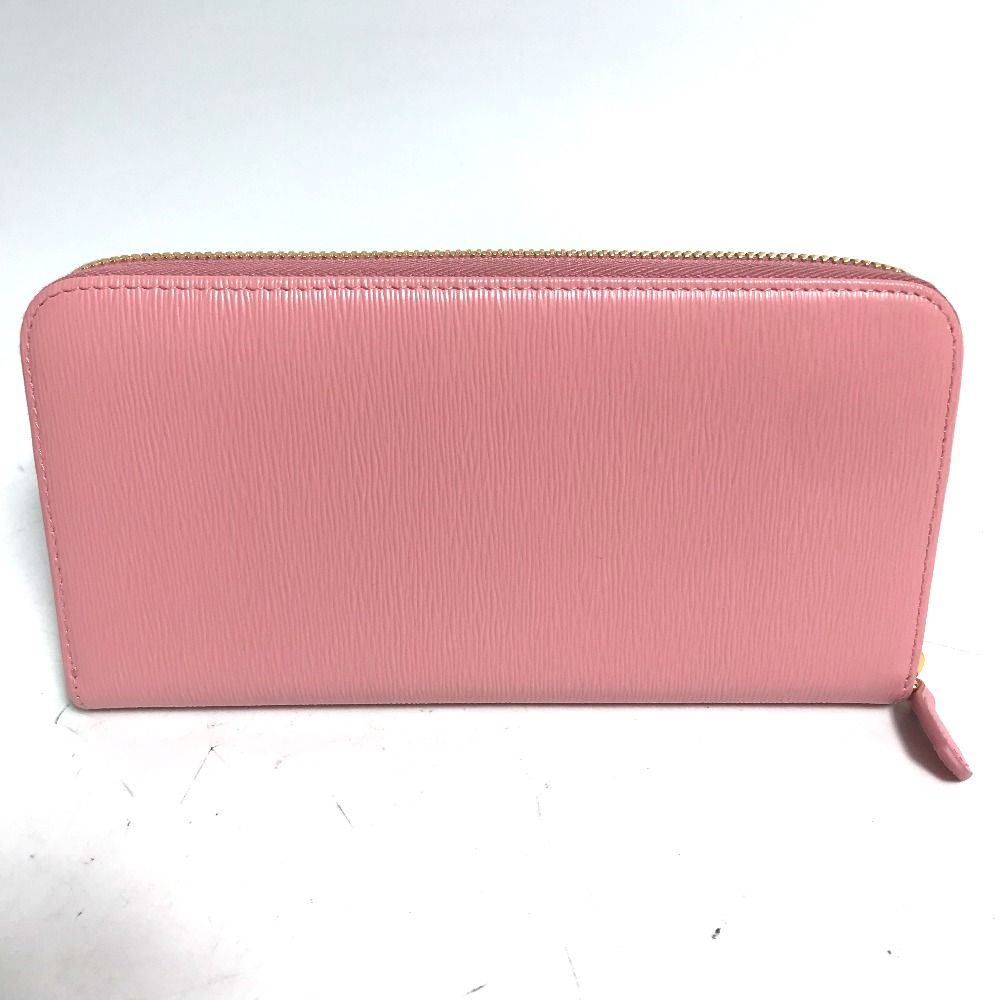 プラダ 長財布 ラウンドジップ エンボス レザー 薄ピンク 1ML506 PRADA プラダ キルティングジップアラウンド長財布 1ML506