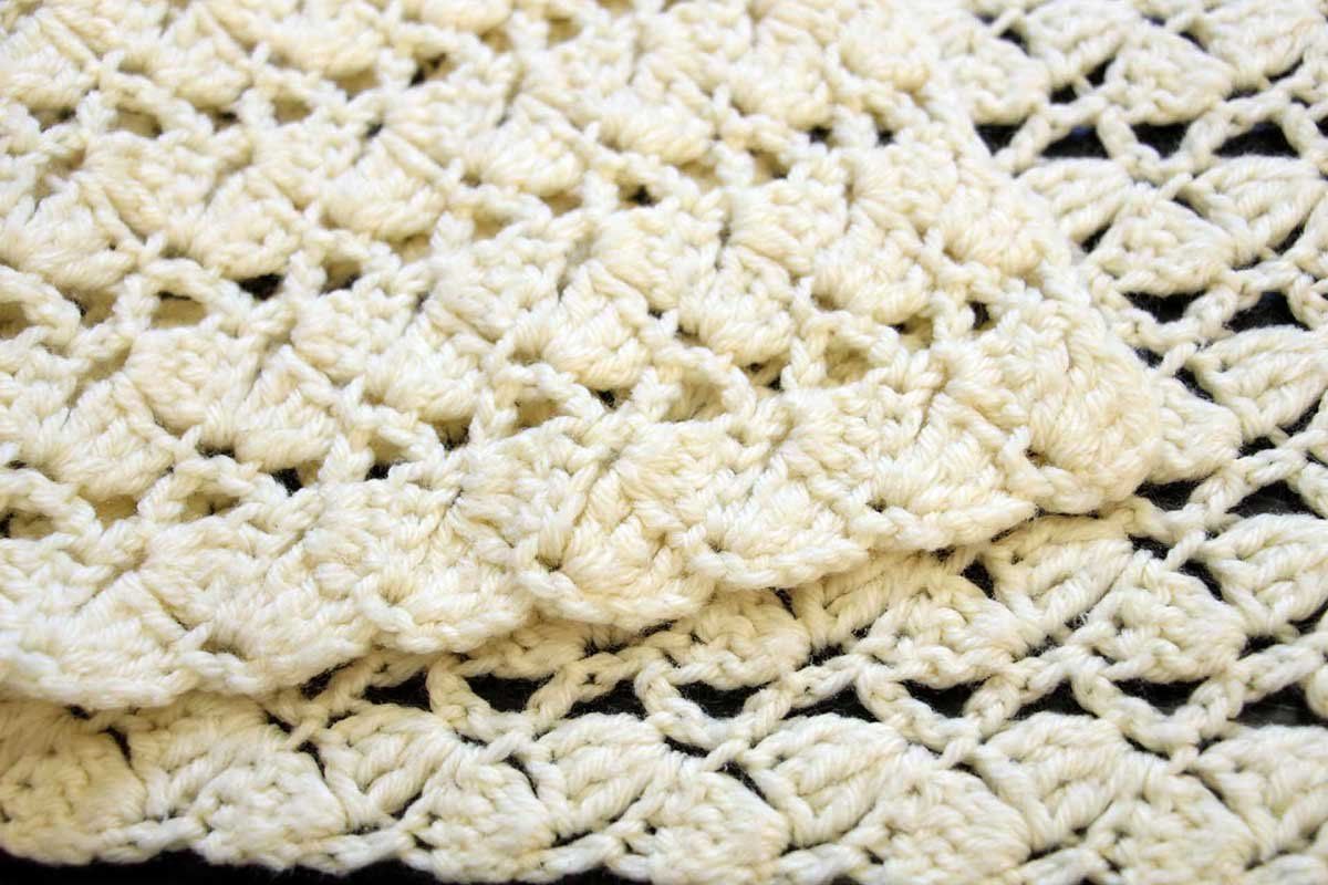 かぎ針編みお花モチーフブランケット アイボリー 2023.12.13(wed