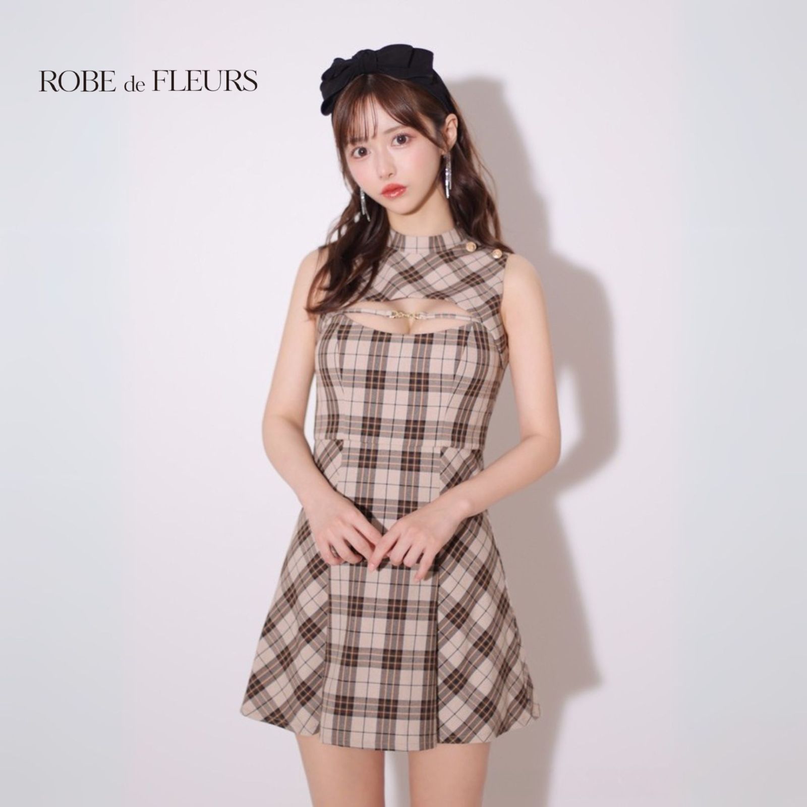 バストカットノースリーブチェックミニキャバドレス