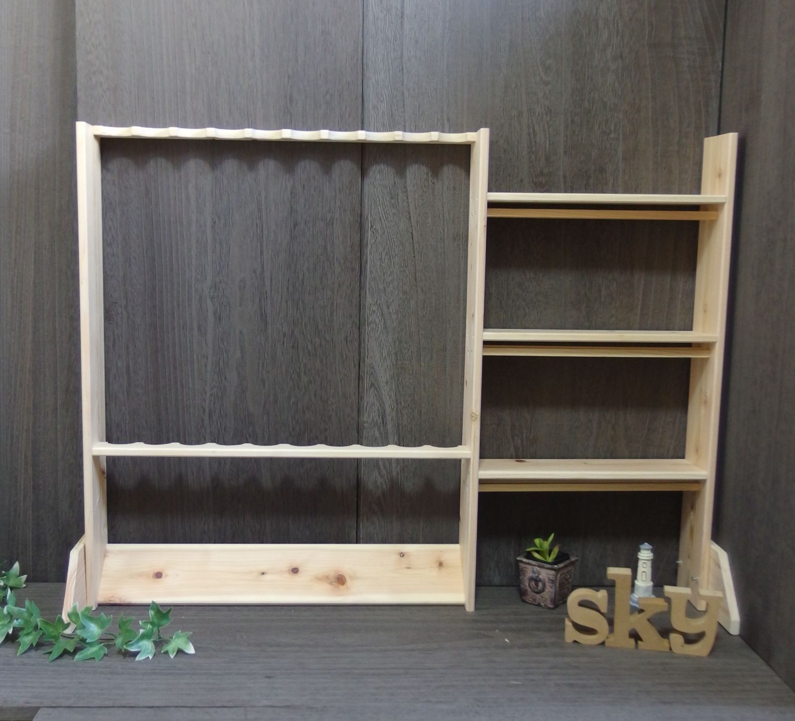 ロッドスタンド 10本 リールスタンド 小物置き&脚付き 国産ヒノキ製 完成品