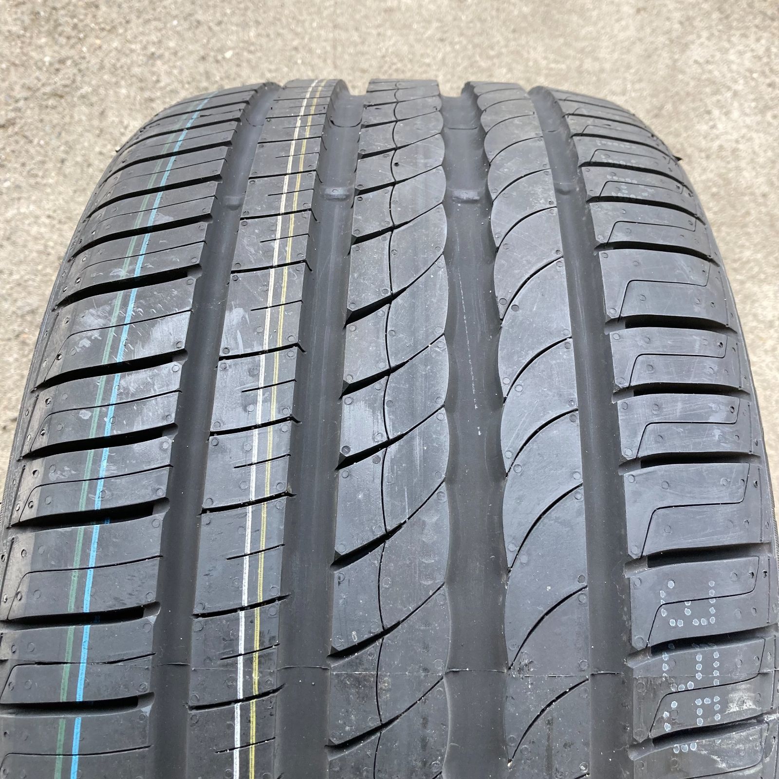 ★【保管袋付き】265/35R18 サマータイヤ 新品 2本セット ピレリ チントゥラートP1 2020年 265/35/18 265-35 ...