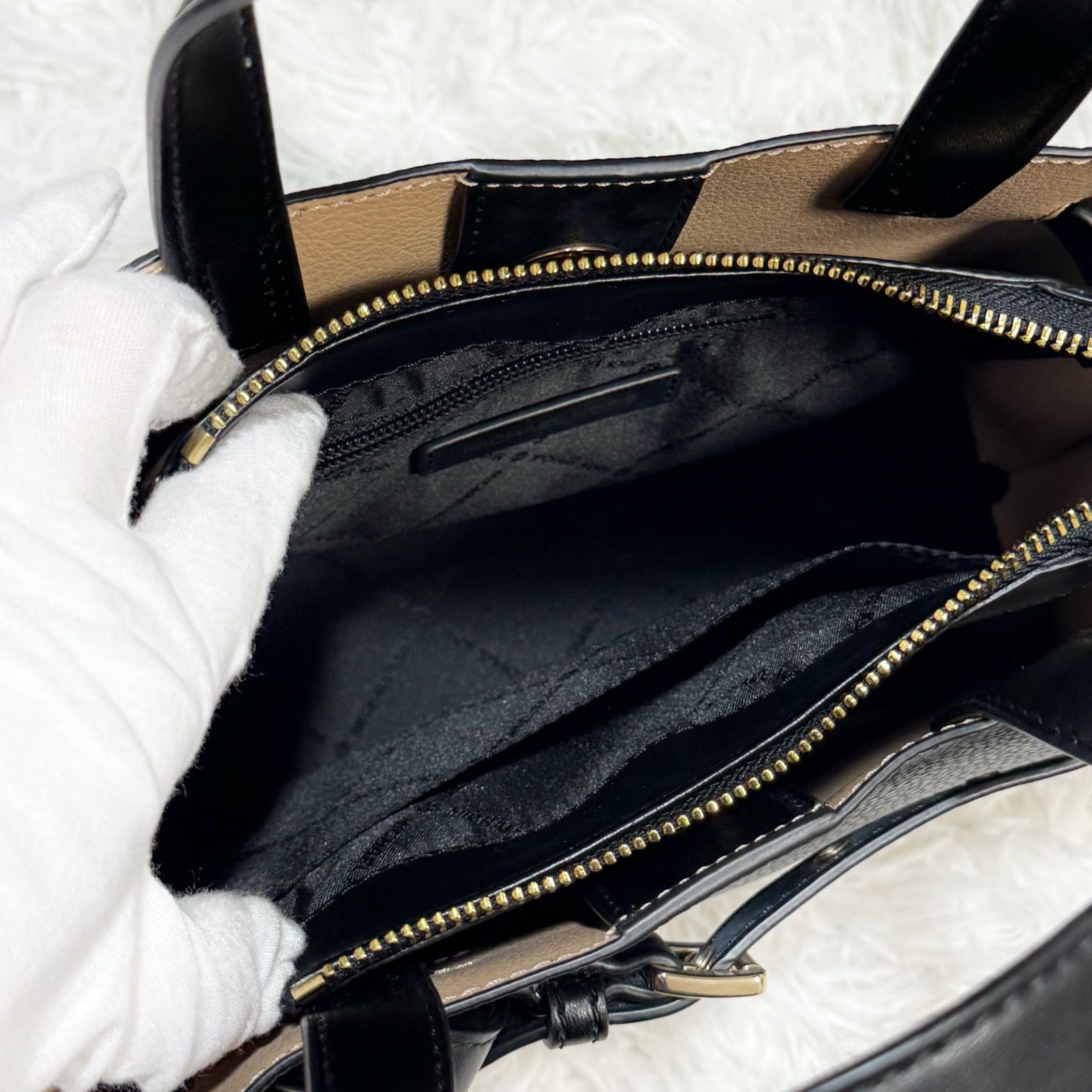 極美品！MICHAEL KORS マイケルコース エミリア 2way ハンドバッグ 
