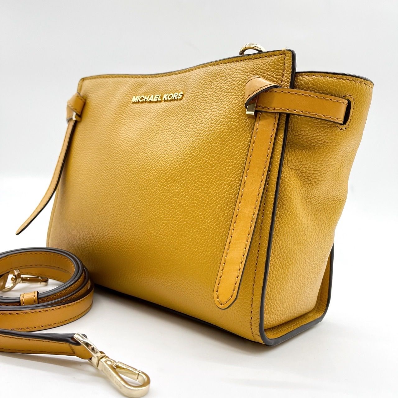 ✨美品✨ Michael Kors マイケルコース ショルダーバッグ レザー