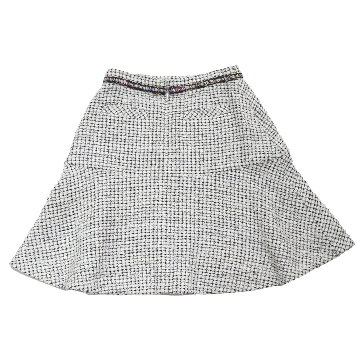 シャネル　ツィードスカート38 シャネル CHANEL ツイード スカート 膝丈 スパンコール 38