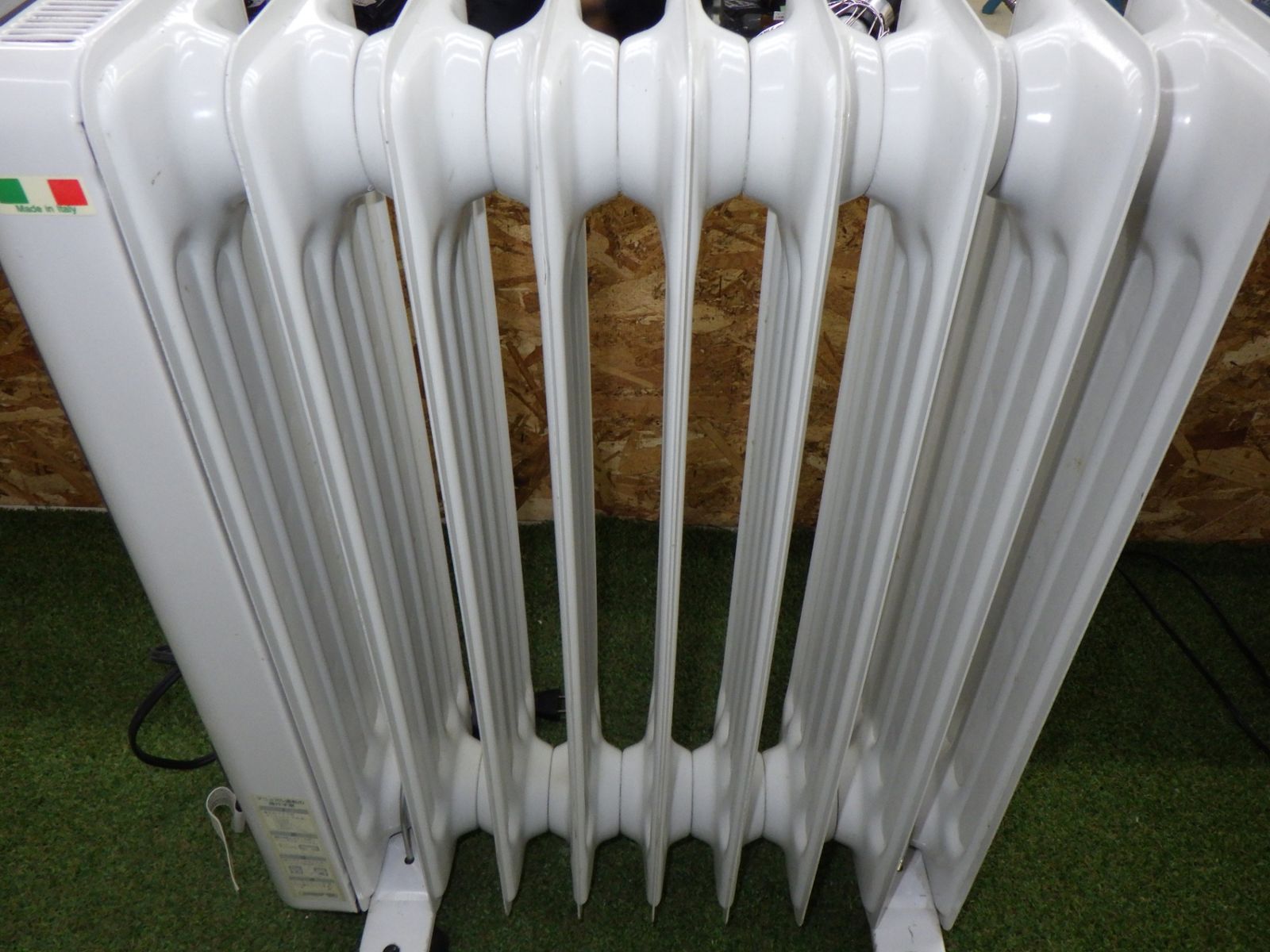 送料込♪美品！8～12畳用 13枚S字フィン オイルヒーター